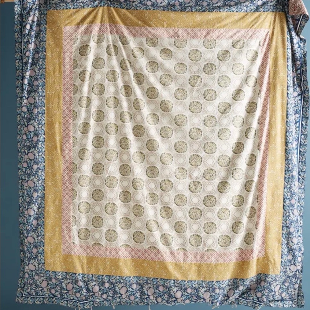 Anthropologie Meguro Duvet Cover Reversible Floral and Medallion Print